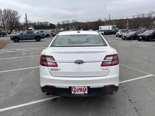2018 Ford Taurus Limited