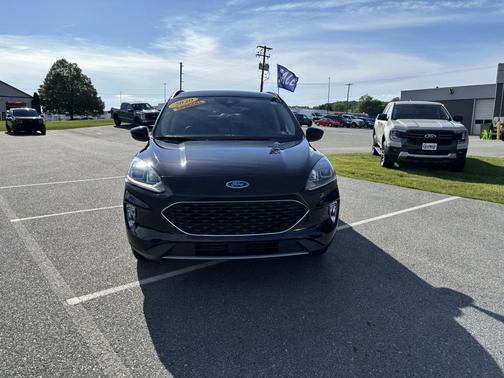 Agate Black Metallic 2020 Ford Escape SEL