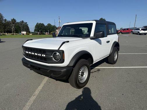 2025 Ford Bronco Base