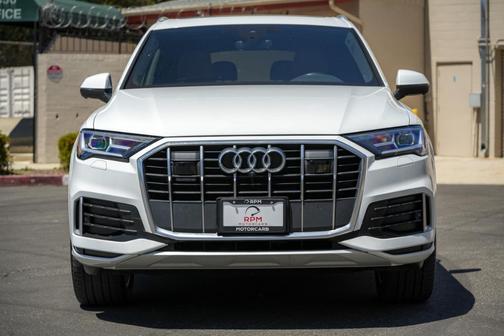 2022 Audi Q7 45 Premium
