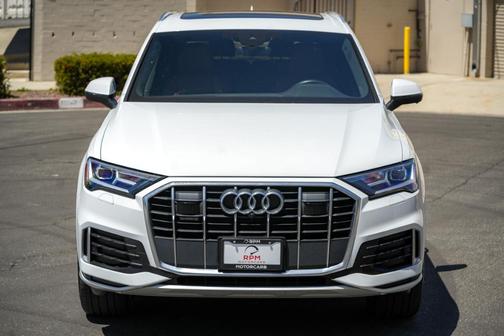 2022 Audi Q7 45 Premium