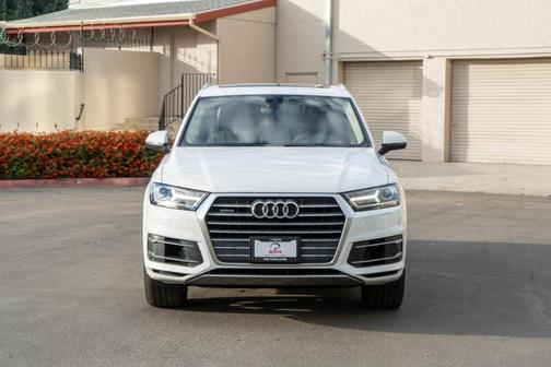 2019 Audi Q7 55 Premium