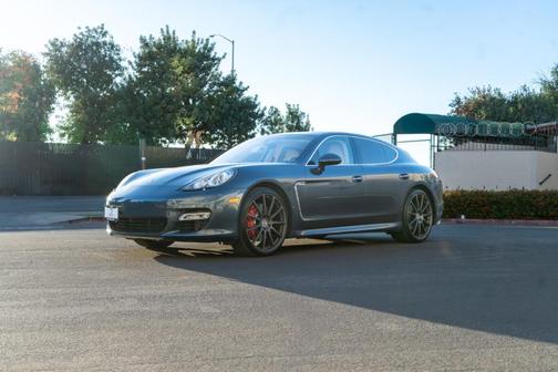 2010 Porsche Panamera Turbo