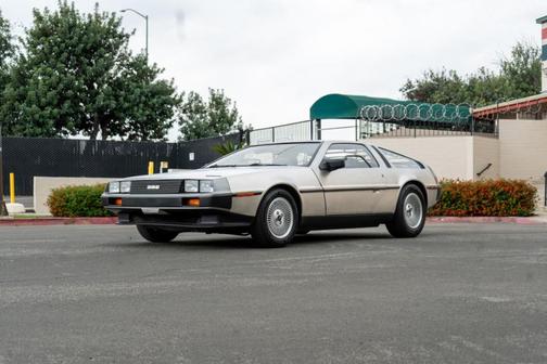 1981 Delorean DMC-12 