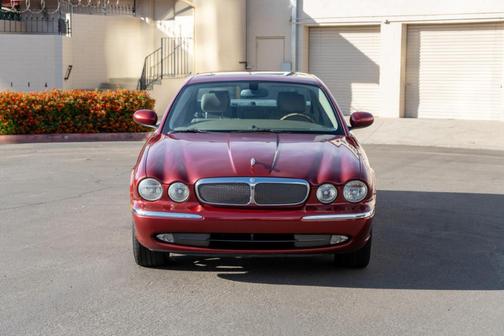 2005 Jaguar XJ8 L