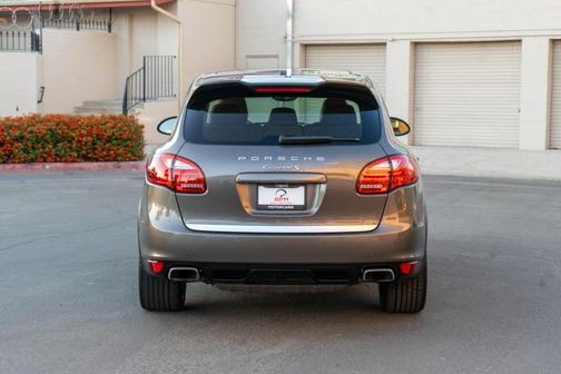 2013 Porsche Cayenne S