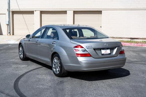 2007 Mercedes-Benz S-Class S 550