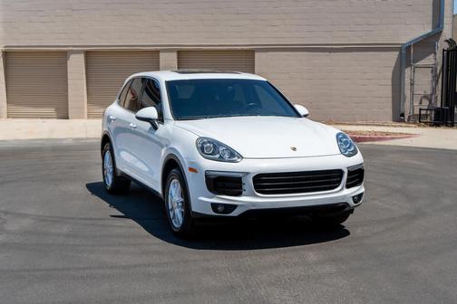 2016 Porsche Cayenne Base