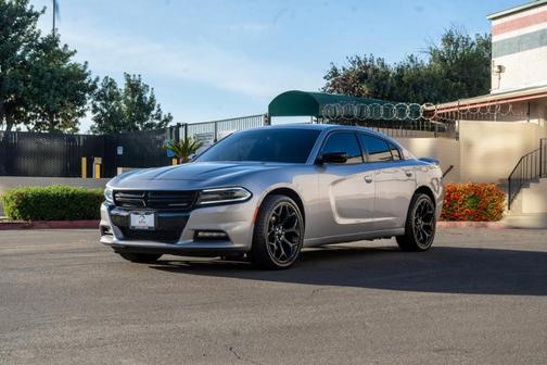 2017 Dodge Charger SXT