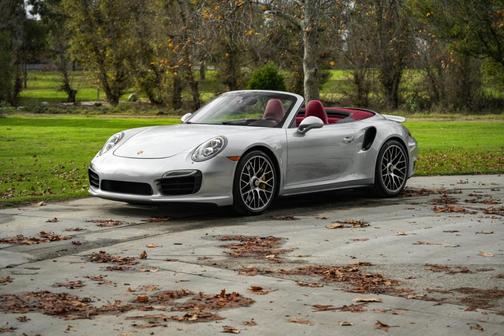 2015 Porsche 911 Turbo S