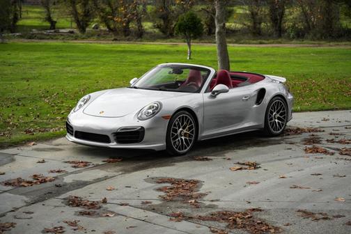 2015 Porsche 911 Turbo S