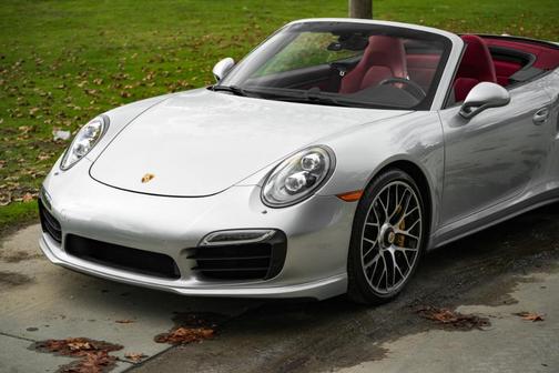 2015 Porsche 911 Turbo S
