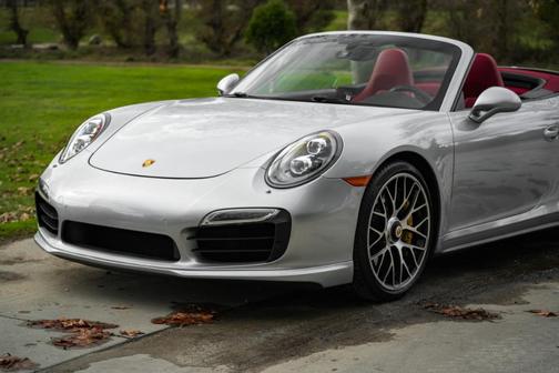2015 Porsche 911 Turbo S
