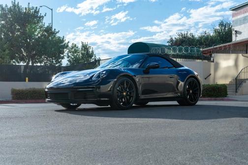 2020 Porsche 911 Carrera