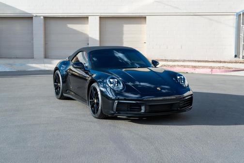 2020 Porsche 911 Carrera