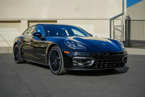 2021 Porsche Panamera 4