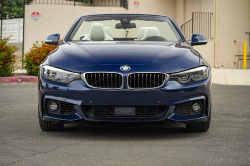 2019 BMW 440 i
