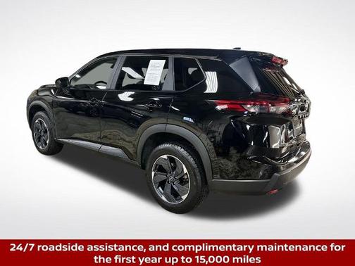 Super Black 2025 Nissan Rogue SV