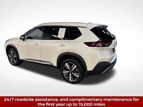 White 2023 Nissan Rogue SL