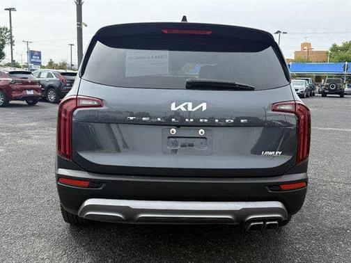 Gray 2022 Kia Telluride SX