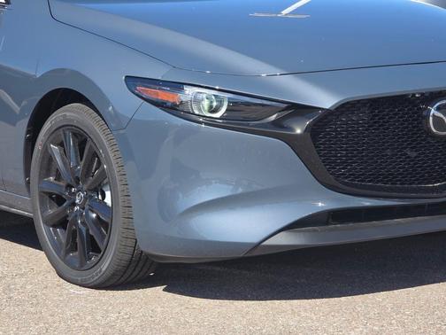 2025 Mazda Mazda3 FWD w/Premium Package