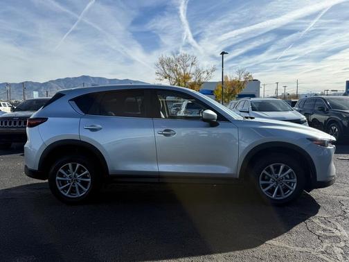 2023 Mazda CX-5 2.5 S Select Package
