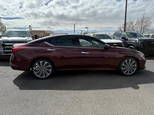 2023 Nissan Altima 2.5 SL