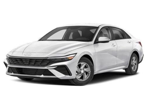 White 2025 Hyundai ELANTRA SE