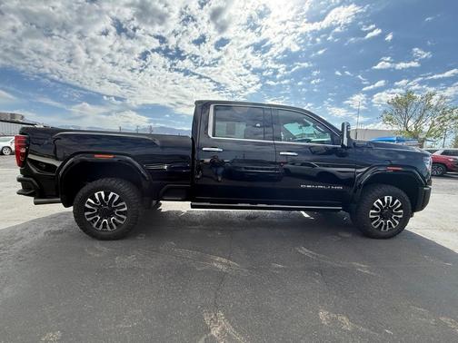2024 GMC Sierra 2500 Denali Ultimate
