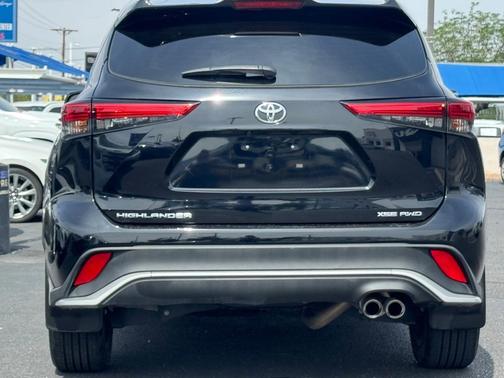 2023 Toyota Highlander XSE