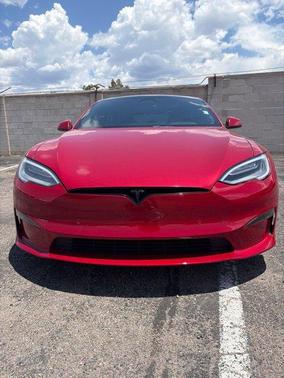 Red Multi 2021 Tesla Model S Plaid
