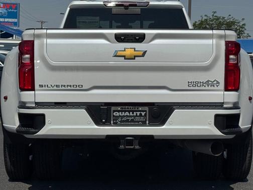 2023 Chevrolet Silverado 3500 High Country