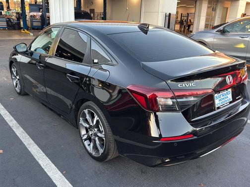 2025 Honda Civic Hybrid 