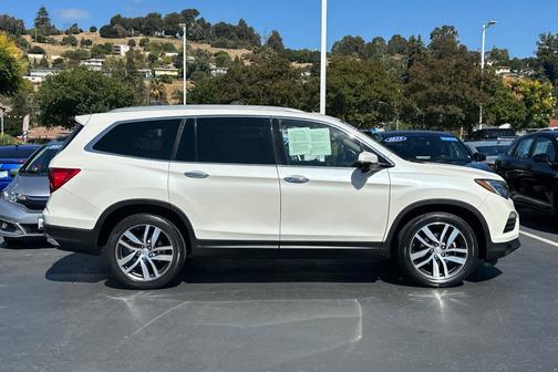 2017 Honda Pilot 