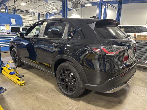 2025 Honda HR-V 