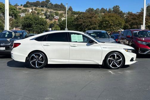 2022 Honda Accord Hybrid