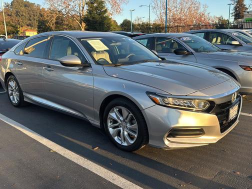 2020 Honda Accord 