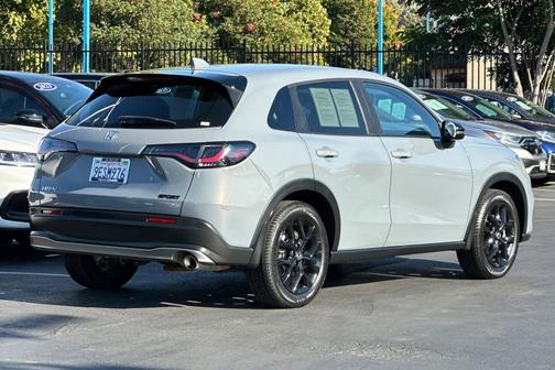 2023 Honda HR-V 