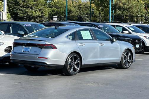 2024 Honda Accord Hybrid 