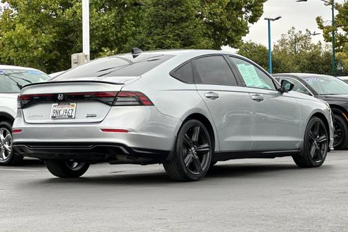 2024 Honda Accord Hybrid 