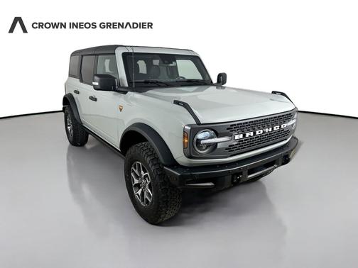 Cactus Gray 2023 Ford Bronco Badlands