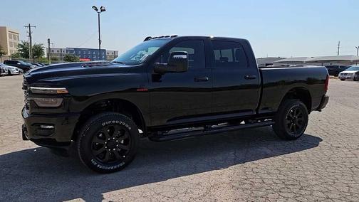 2026 RAM 2500 Laramie 4x4 Crew Cab 64 Box