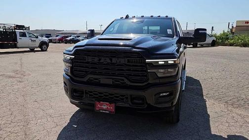 2026 RAM 2500 Laramie 4x4 Crew Cab 64 Box