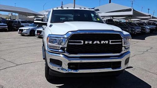 2022 RAM 2500 Tradesman 4x4 Crew Cab 64 Box
