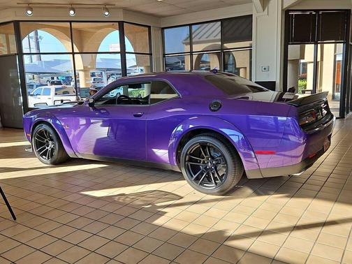 2023 Dodge Challenger R/T Scat Pack Widebody