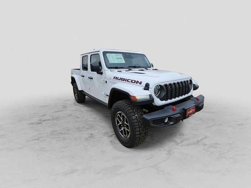 Bright White Clearcoat 2026 Jeep Gladiator Rubicon