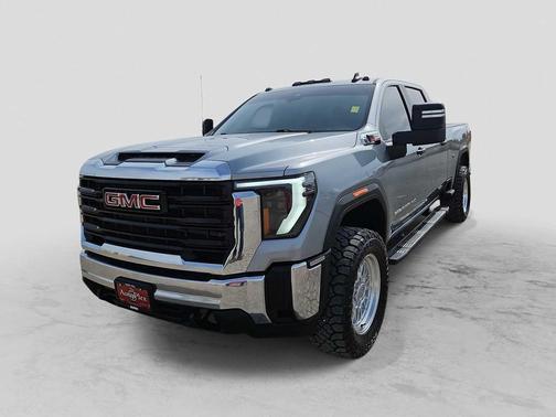2024 GMC Sierra 2500 Pro