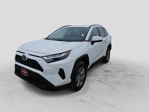 White 2022 Toyota RAV4 Hybrid XLE