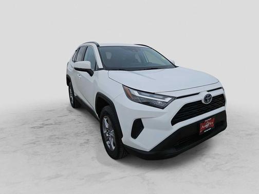 White 2022 Toyota RAV4 Hybrid XLE