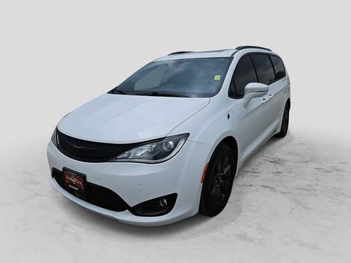 Bright White Clearcoat 2020 Chrysler Pacifica Hybrid Limited